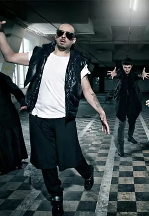 Simplu lanseaza single-ul ’Dancer For Money”