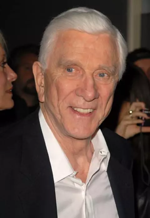 A murit actorul Leslie Nielsen