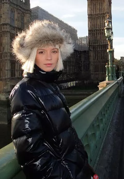 Diana Dumitrescu - Craciunita la Londra