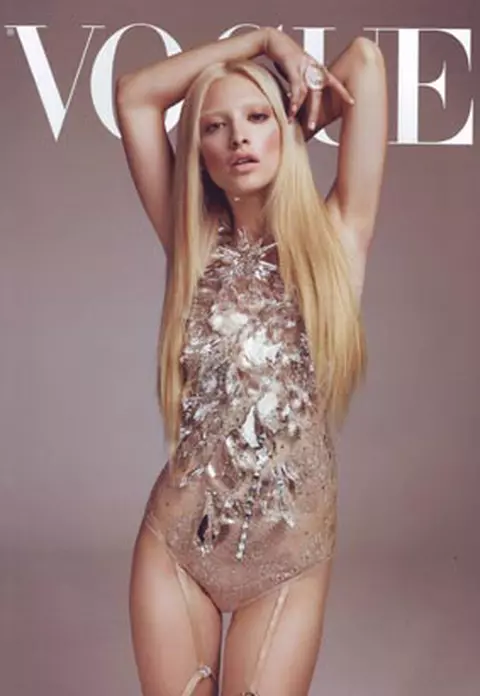 I.D. Sarrieri  pe coperta calendarului Vogue