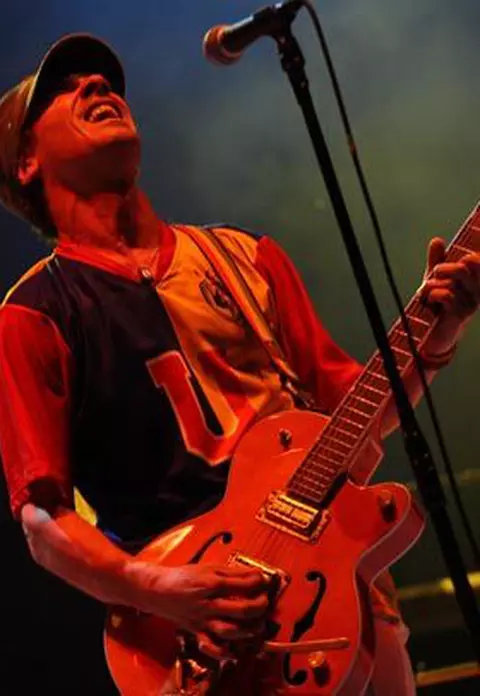 Manu Chao, in concert la Bucuresti cu noul sau proiect ’La Ventura” - VIDEO