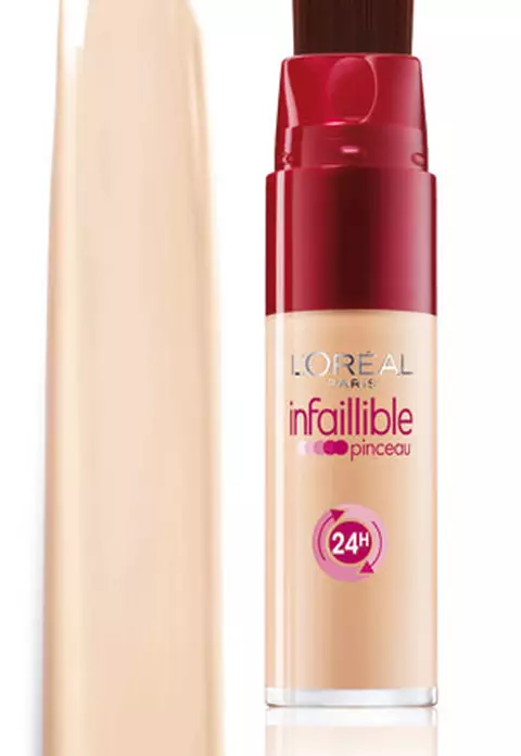 Noul fond de ten Infaillible Brush, de la L’Oreal Paris