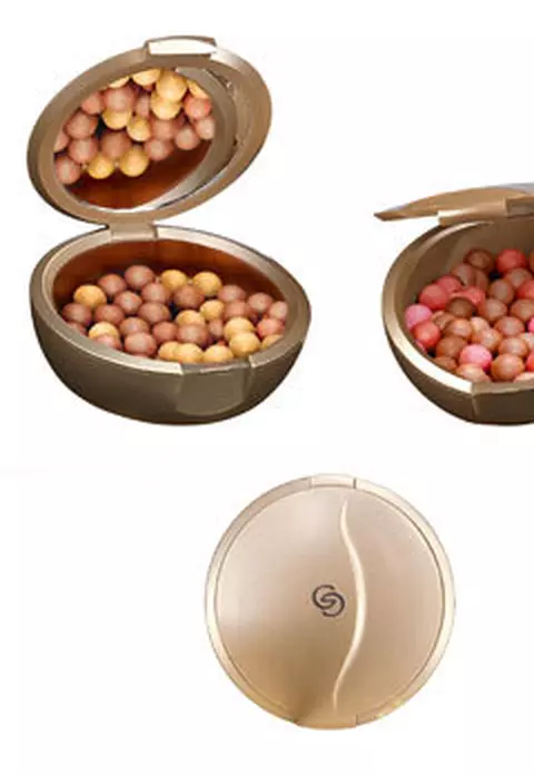 Perle bronzante Giordani Gold de la Oriflame