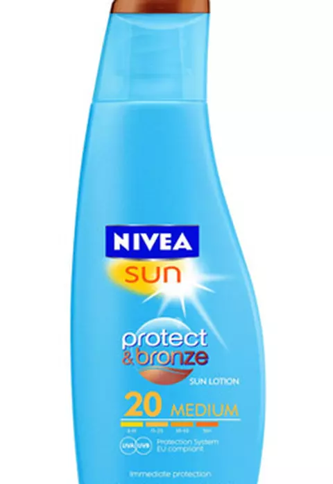 Noile produse pentru protectie solara de la NIVEA