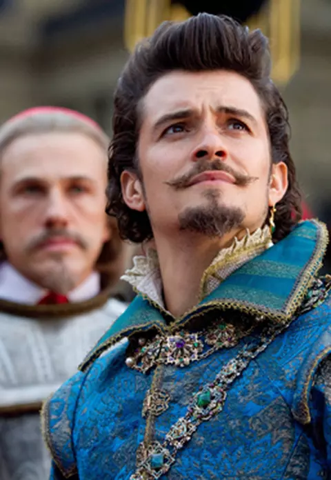 Primele imagini cu Orlando Bloom si Milla Jovovich in ”Cei trei muschetari 3D”