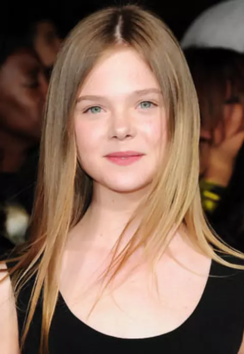 Elle Fanning - Noul copil minune al Hollywood-ului