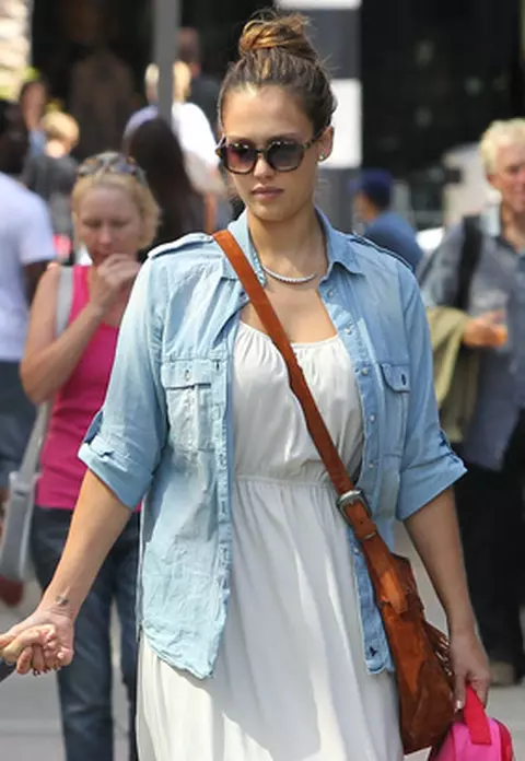 Jessica Alba - Primele fotografii dupa nasterea celei de-a doua fetite