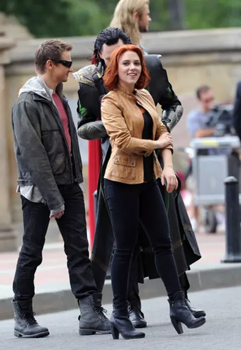 Vedete in acest weekend: Scarlett Johansson, Rihanna, Anne Hathaway, Miranda Kerr, Katy Perry