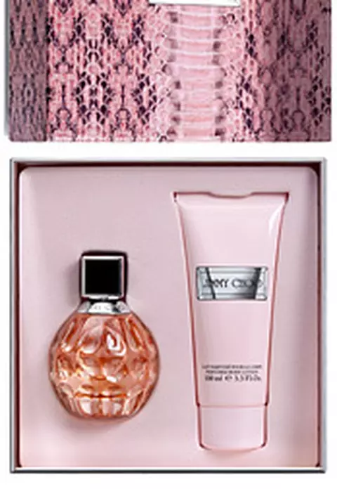 Pentru sezonul iarna 2011: parfumul si lotiunea de corp Jimmy Choo