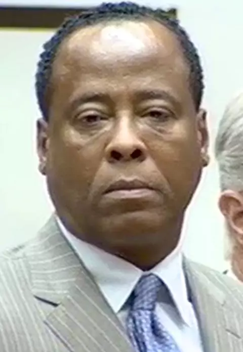 Dr Conrad Murray - Vinovat de moartea lui Michael Jackson!