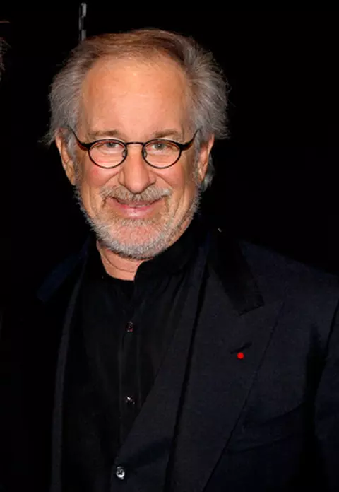 Steven Spielberg omagiat la Paris cu ocazia premierei filmului "War Horse"