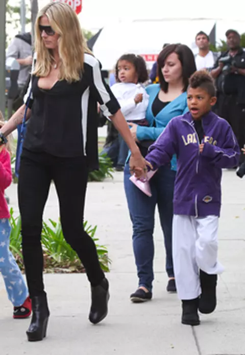 Heidi Klum - o mamica impecabila