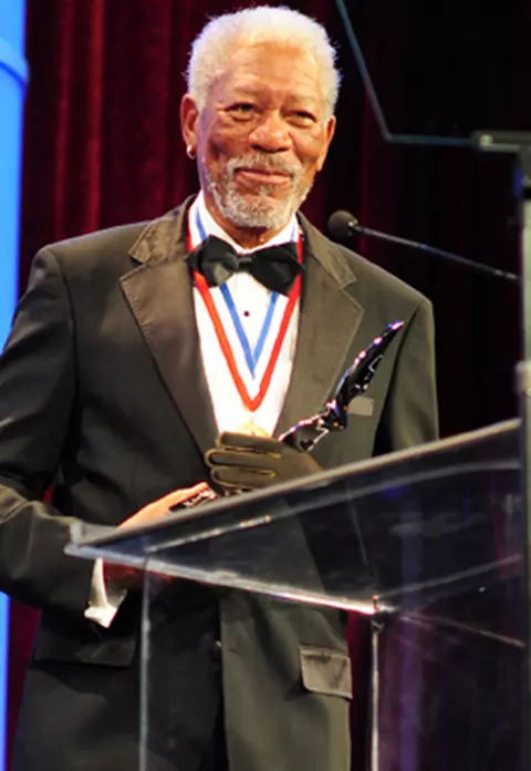 Vedete in acest weekend: Morgan Freeman, Rihanna, Selma Blair, Kate Bosworth