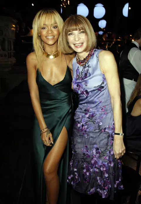Vedete la London Fashion Week: Rihanna, Kate Moss, Kate Bosworth, Alexa Chung