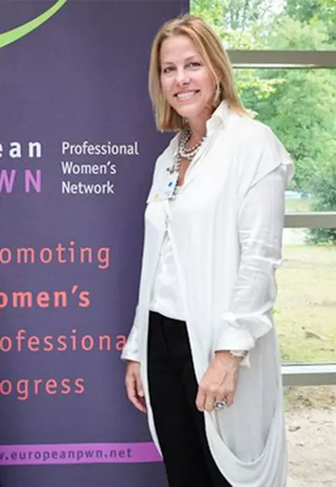 Professional Women Network se lanseaza oficial in Romania