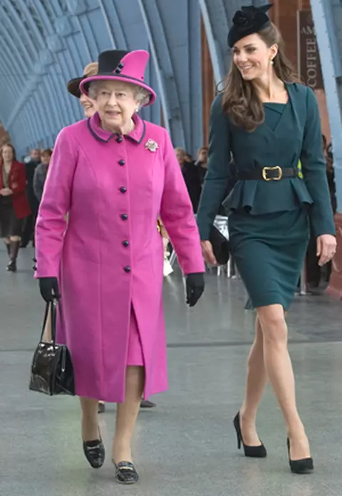 Regina Elizabeth a II-a a inceput turul UK dedicat Jubileului de Diamant