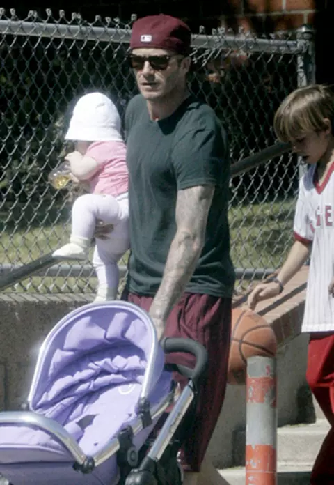 Paparazzi: David Beckham, Taylor Swift, Carla Bruni, Olivier Martinez