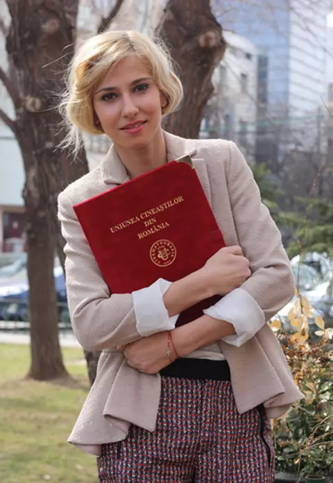 Dana Rogoz - premiul UCIN pentru rolul din ’Incearca sa nu clipesti”