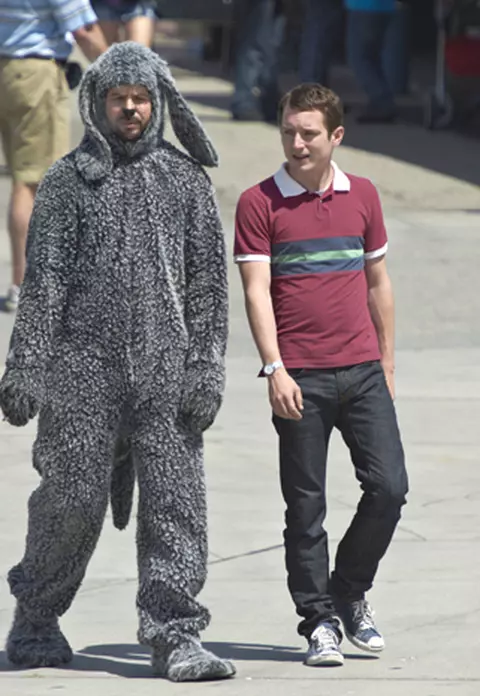 Paparazzi: Elijah Wood, Kylie Minogue, Tom Hanks, Ashton Kutcher