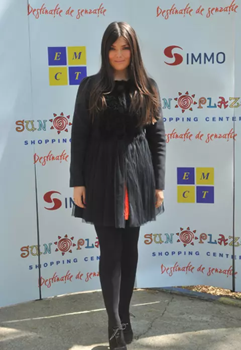 Paula Seling si Raluca Lazarut au participat la o actiune caritabila
