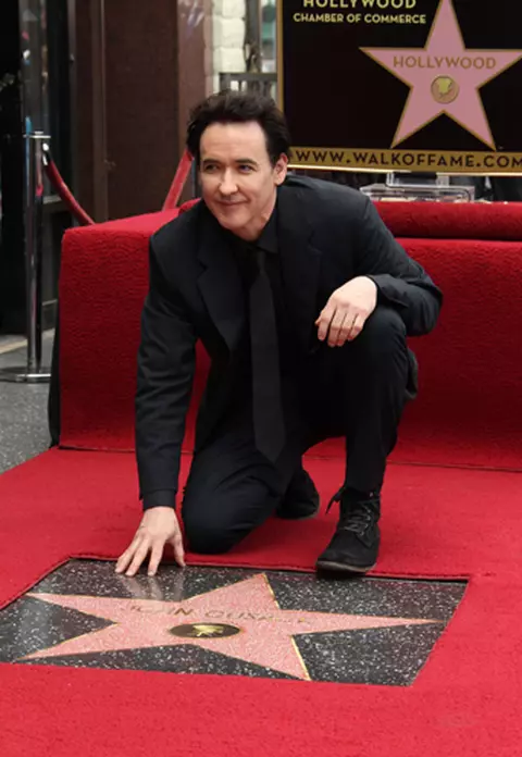 Actorul John Cusack a primit steaua cu numarul 2.469 pe Walk of Fame!