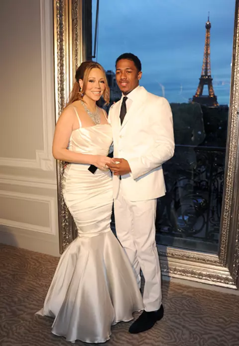 Mariah Carey si Nick Cannon si-au reinnoit juramintele la Paris