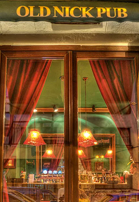 Old Nick Pub - Povesti marinaresti