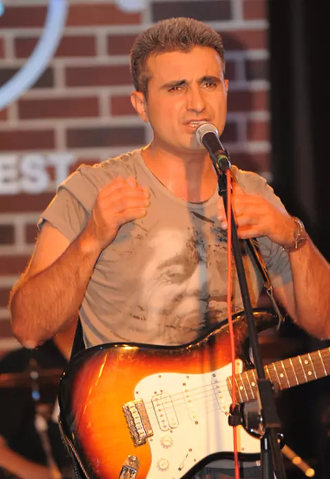 Robert Turcescu si-a serbat ziua cu un concert in Hard Rock Café