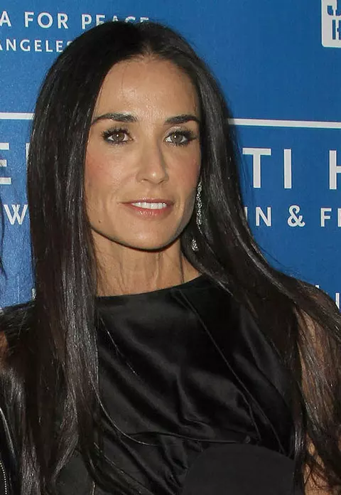 Demi Moore ar putea primi ordin de restrictie de la fiicele ei