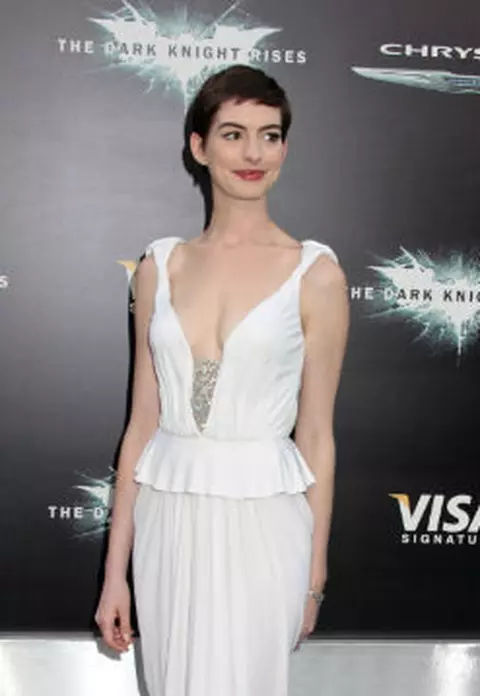 Anne Hathaway vrea sa se casatoreasca anul viitor