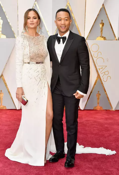 Chrissy Teigen  si John Legend