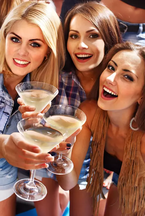 10 motive ca sa te bucuri ca esti singura de Valentine’s Day