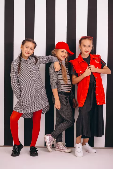 Cele mai indicate dresuri copii, preferate de mămici