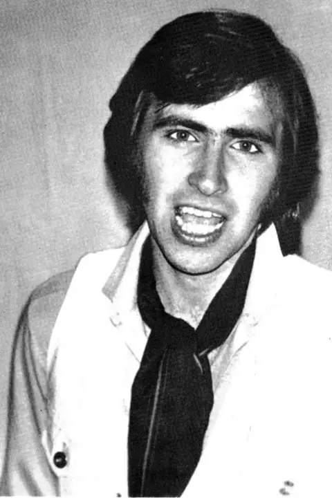 Ricky Dandel 9