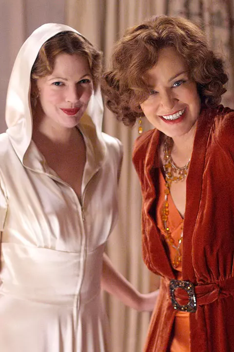 Big Edie si Little Edie Beale in Grey Gardens