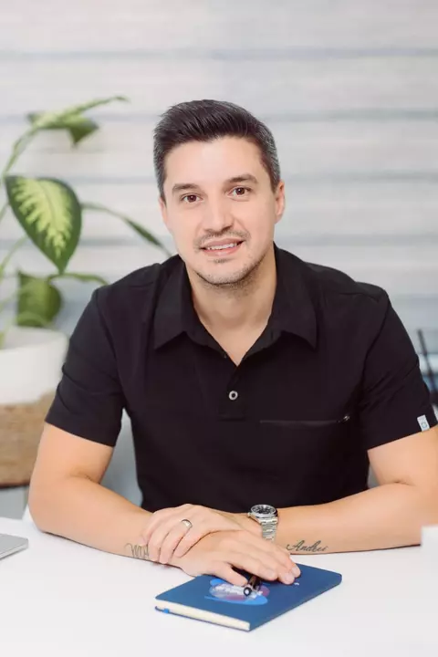 Clinica Esthema, by Dr. GABRIEL MAZILU, cel mai complex proiect de chirurgie plastică și estetică, tratamente faciale, corporale, dar și dermatologice