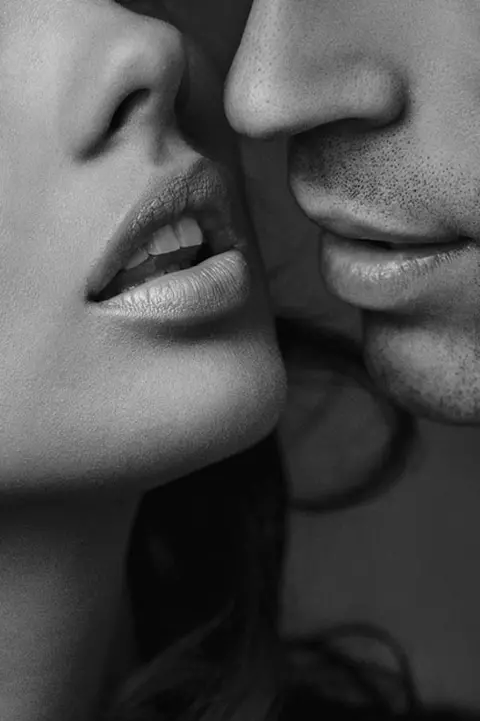 De ce platesc barbatii  pentru sex?