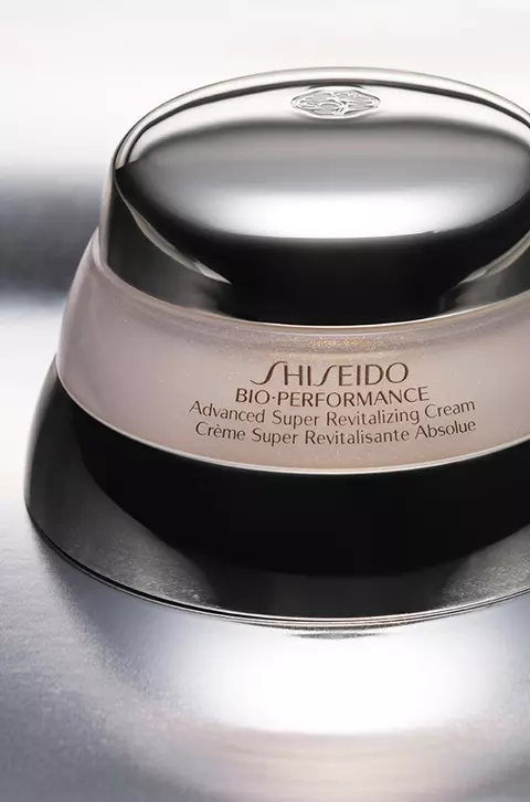 MUST HAVE: Bio-Performance Advanced Super Revitalizing Cream, de la Shiseido