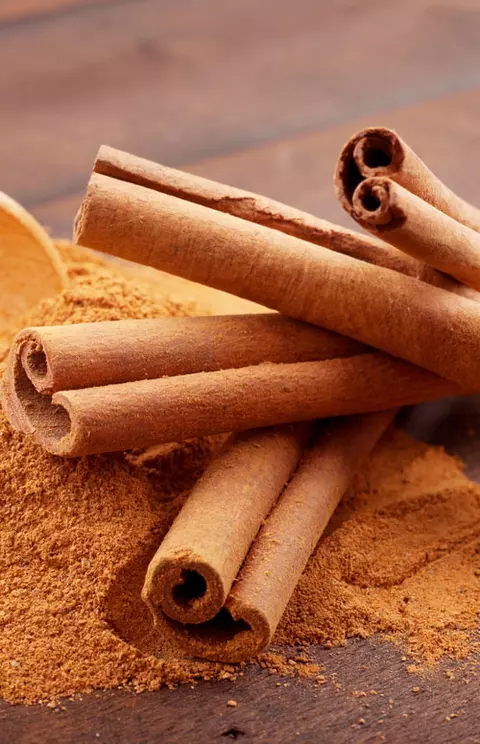 8 Beneficii extraordinare ale consumului de scortisoara