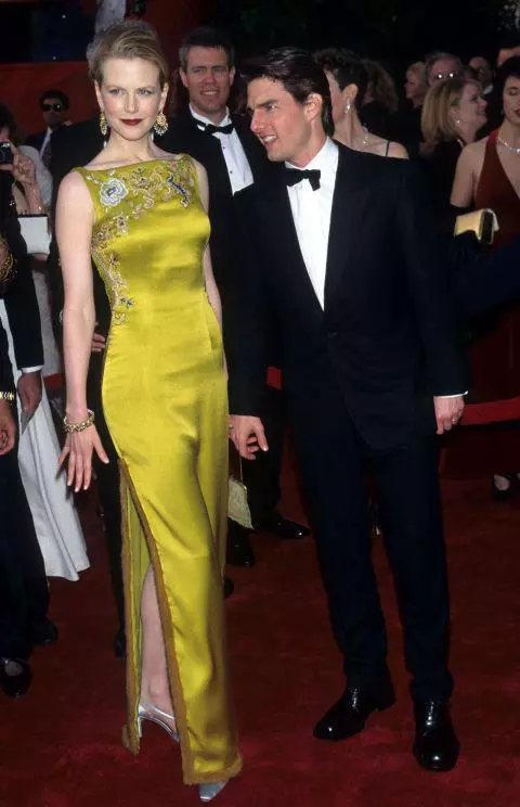 3. Rochia purtată de Nicole Kidman la Premiile Oscar 1997 – 2 milioane de dolari