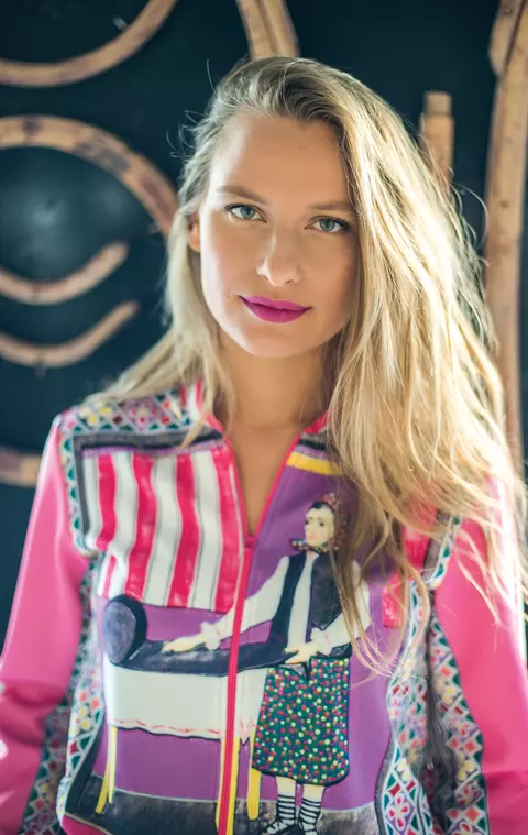 Lana Dumitru, colecție exclusivă în colaborare cu IQOS, pentru Romanian Design Week 2024: „Explorarea face parte din ADN-ul meu”