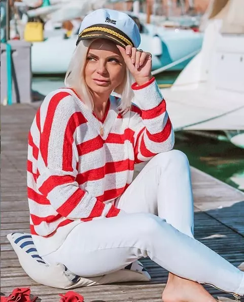 Injecțiile din buze sunt vizibile, declară experții.