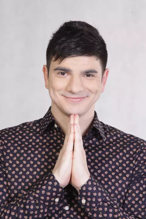 mv5byzy5zwi5ztetntu4nc00njhilwjlyjitzte5nmzjogjhzjcwxkeyxkfqcgdeqxvymtc4mzi2nq@@._v1_