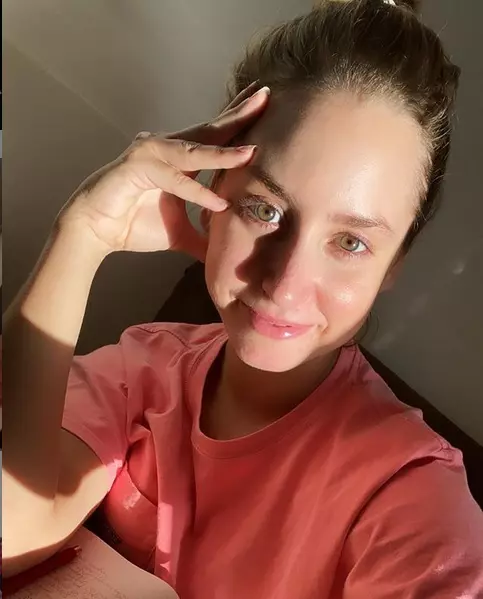 Fiica-albert-Monaco-corona3jpg