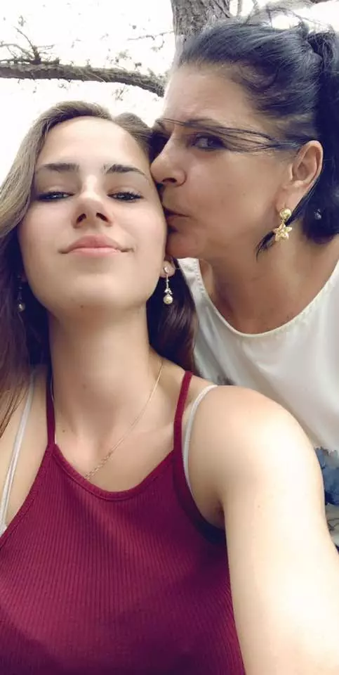 elena-carstea-fete-2