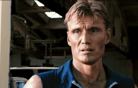 Vânătoarea de mafioţi