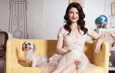 Ascultă „Împotriva lor”, prima piesă solo din cariera Alexandrei Ungureanu