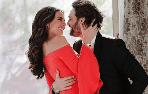 FOTO. Pe unde s-au mai plimbat Ana Brenda Contreras şi Ivan Sanchez