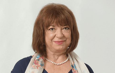 Virginia Rogin face parte din distribuția serialului românesc „Fructul oprit” (Antena1)