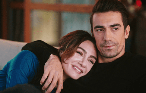 Actorii turci İbrahim Çelikkol și Birce Akalay filmează deja pentru un nou serial original Netflix